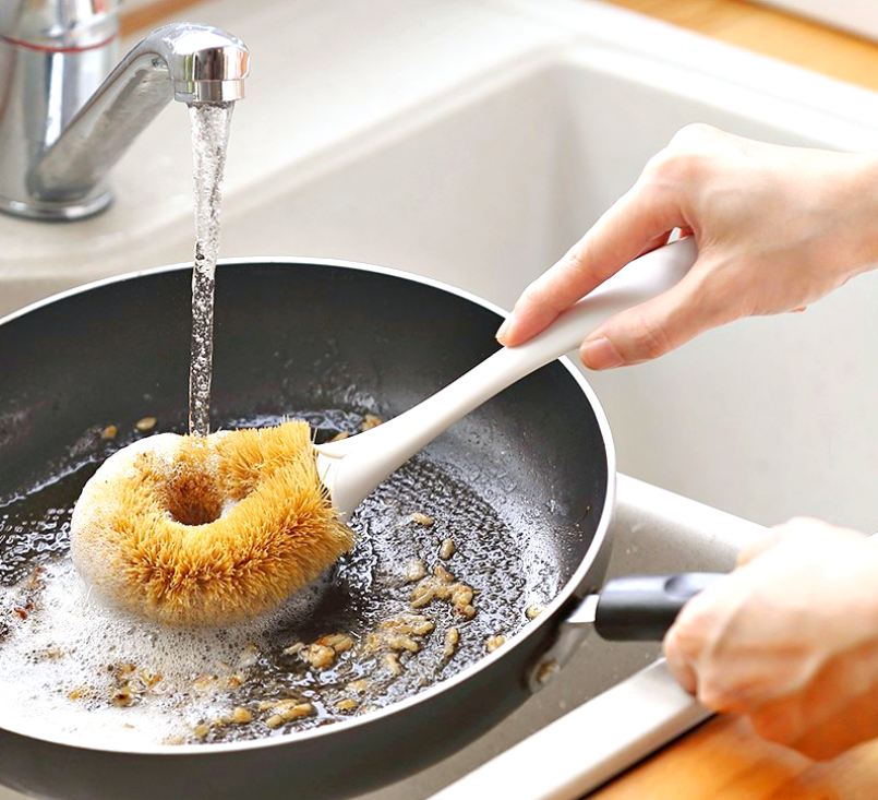 how-to-remove-burn-from-pots-and-pans